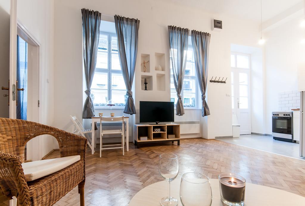 Peppers Apartments - Downtown بودابست الغرفة الصورة
